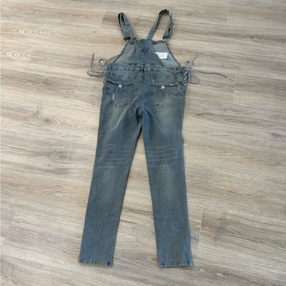 NWT sexy mama light blue tie sides maternity overalls - Picture 12 of 13